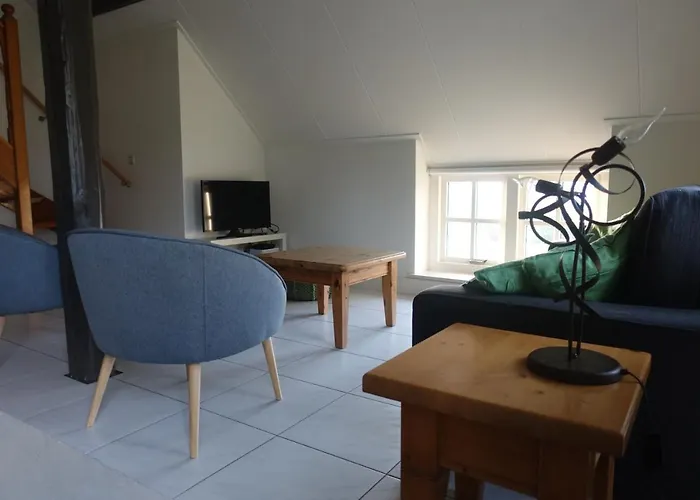 Magnificent In Holland 4a & 2c